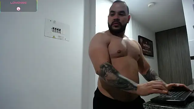 Snapshot of Axel_Dominus chatting on 07-11-26, 07:11 Axel Dominus online show from 07-11-26, 07:11