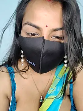 hot8178 online show from 04-06-26, 11:22