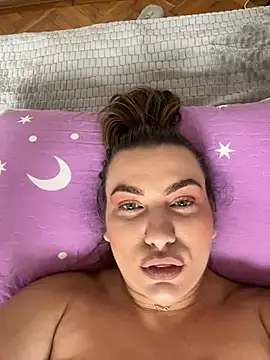 SweetCurvess online show from 04-30-26, 08:20