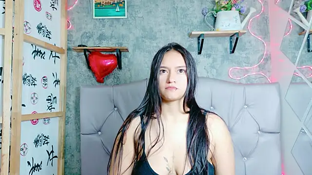 Sophia xoxo1 online show from 03-14-26, 11:48