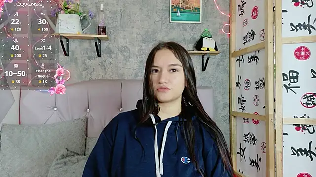 Sophia xoxo1 online show from 04-16-26, 01:56