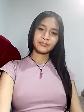 KarolaMendez online show from 05-10-26, 09:42