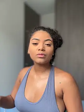 karlymonroe online show from 03-17-26, 09:51