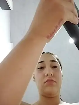 isabellaHill2 online show from 03-19-26, 04:05