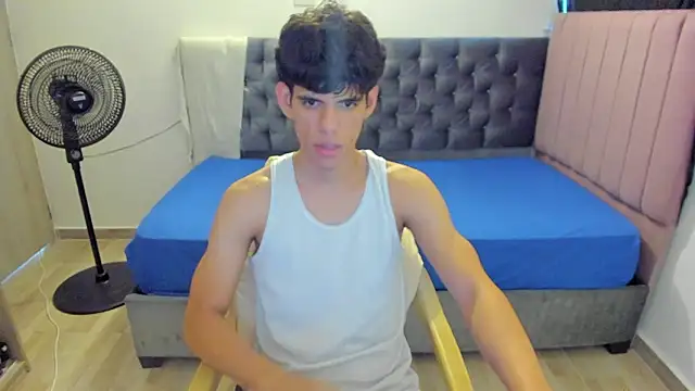 Josy 11 online show from 03-22-26, 10:13