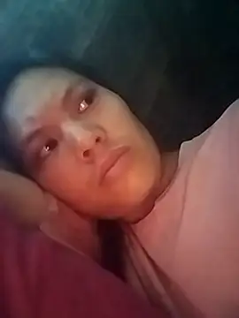 Snapshot of Lanin-i chatting on 04-10-26, 02:00 Lanin-i online show from 04-10-26, 02:00