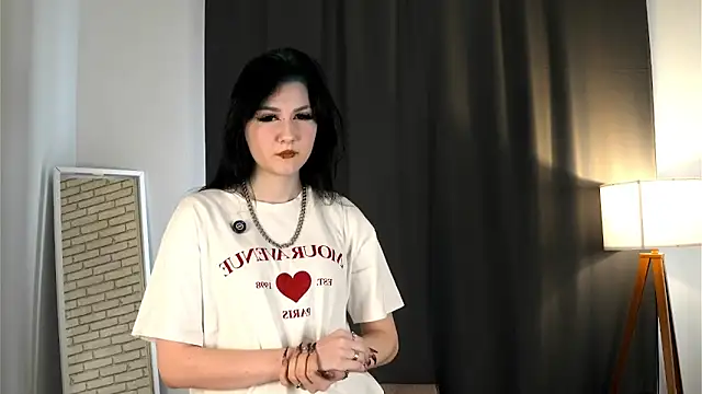 Snapshot of JohnaDoria chatting on 03-14-26, 05:02 JohnaDoria online show from 03-14-26, 05:02