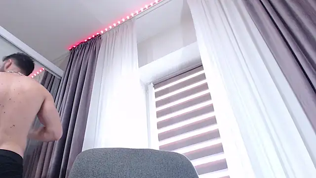 Aryanaian91 online show from 04-23-26, 11:42