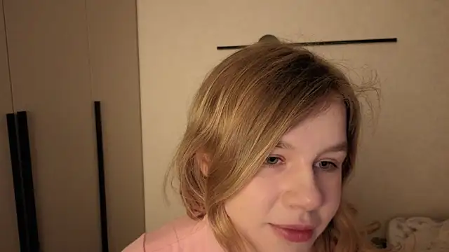 AureliaAngel online show from 04-17-26, 10:02