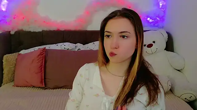 LeenMoonie online show from 07-12-26, 08:49