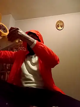 Snapshot of Amadoor21 chatting on 03-14-26, 09:09 Amadoor21 online show from 03-14-26, 09:09