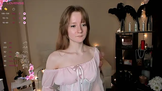 MalloryGray online show from 04-20-26, 03:26