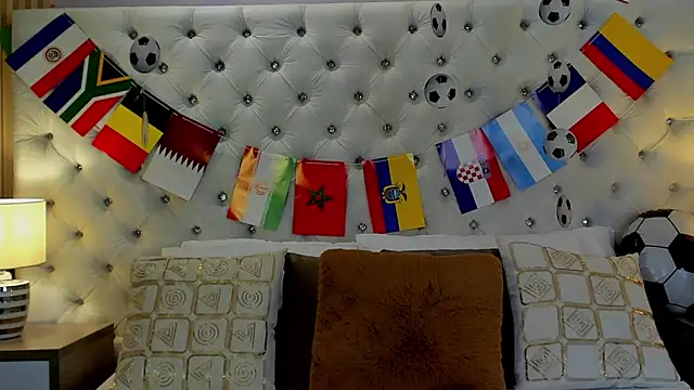 VaniaRouse online show from 06-21-26, 12:41