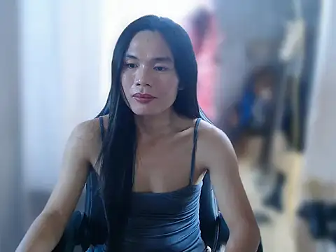 small 13 online show from 04-28-26, 02:38