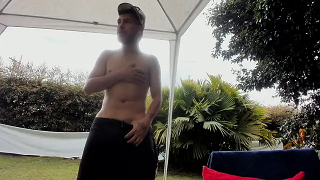 DilanAndres online show from 04-28-26, 03:06