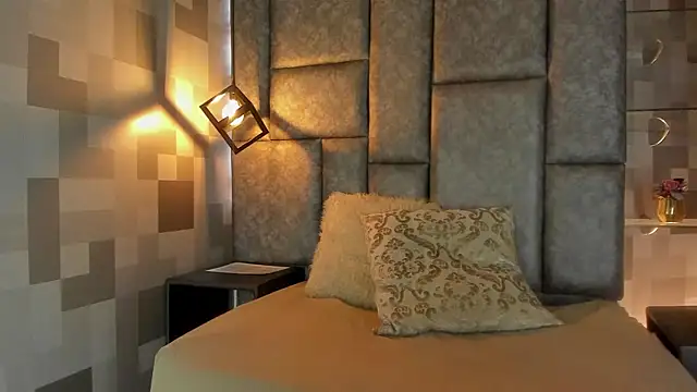 Escarleth Fox online show from 03-27-26, 12:16