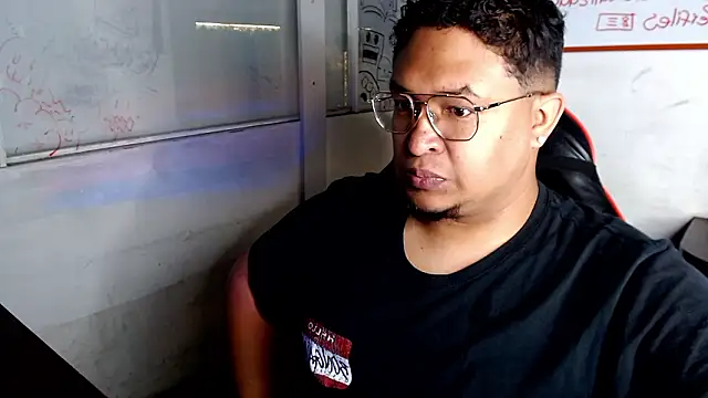 BeefJoe18 online show from 03-26-26, 02:17