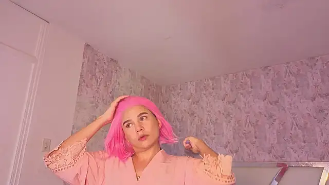 april summer  online show from 03-30-26, 08:43