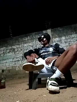 spittingpig1 online show from 03-24-26, 11:54