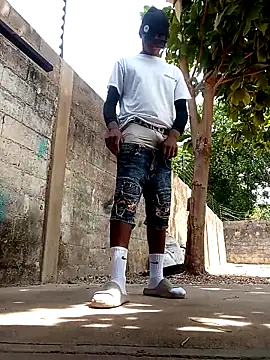 spittingpig1 online show from 03-26-26, 02:44