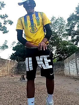 spittingpig1 online show from 04-13-26, 11:27