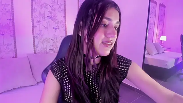 Snapshot of cristin_collins chatting on 05-27-26, 02:30 cristin collins online show from 05-27-26, 02:30