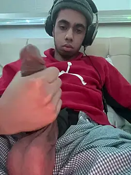 iLoveGirlsOnlyStr8Asf online show from 04-02-26, 06:55