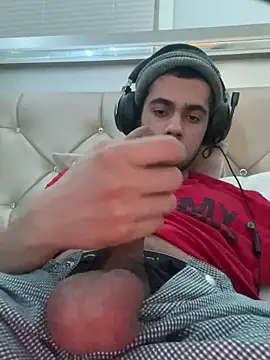 iLoveGirlsOnlyStr8Asf online show from 04-07-26, 01:39