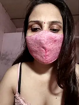 Snapshot of Your_Izlaa chatting on 03-22-26, 06:55 Your Izlaa online show from 03-22-26, 06:55