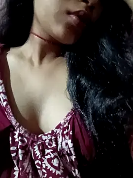 tina2005 online show from 04-01-26, 01:23