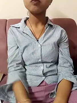 ritika gupta02 online show from 04-21-26, 07:06