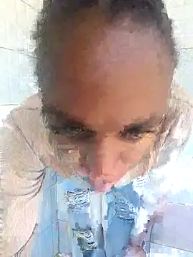 Snapshot of Elianastar chatting on 03-15-26, 08:31 Elianastar online show from 03-15-26, 08:31