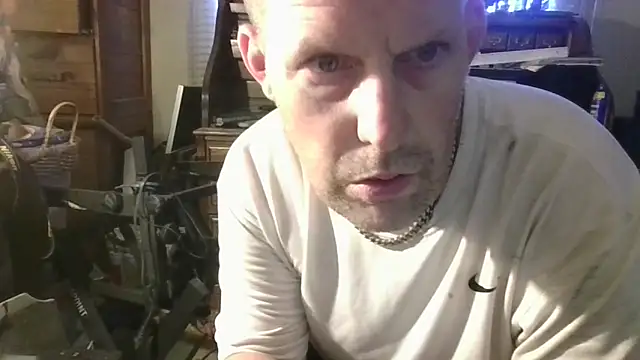 strokingjoe14585 online show from 05-26-26, 11:34