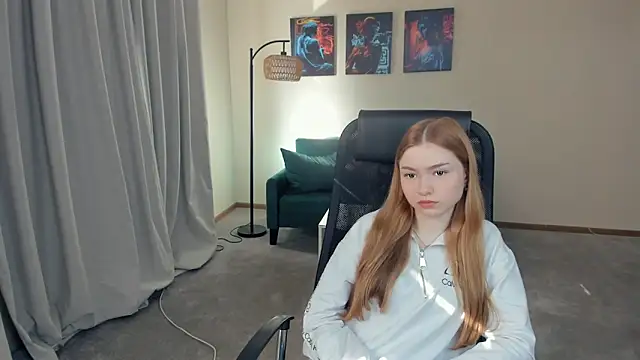 Snapshot of DebbraTobon chatting on 03-15-26, 07:36 DebbraTobon online show from 03-15-26, 07:36