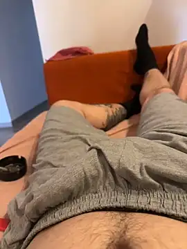 g thess online show from 04-04-26, 10:46