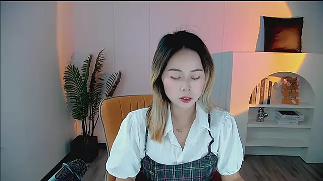 zhoulan-bb online show from 03-19-26, 03:32