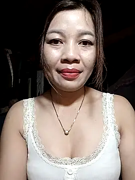 Yiyi102300 online show from 03-28-26, 01:00