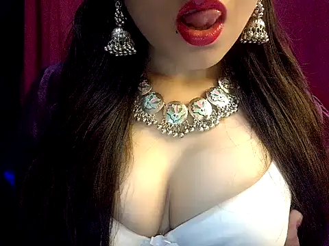 Snapshot of nadia_doll69 chatting on 06-09-26, 06:41 nadia doll69 online show from 06-09-26, 06:41