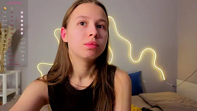 Emma dream  online show from 06-06-26, 01:11