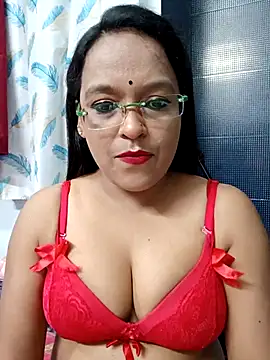 Snapshot of hornyrosy321 chatting on 05-01-26, 06:12 hornyrosy321 online show from 05-01-26, 06:12