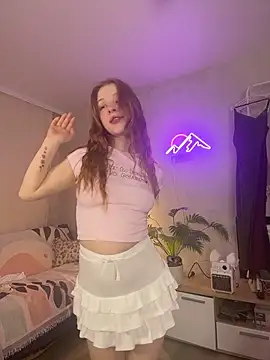 GoldenSunBunny online show from 04-09-26, 02:11