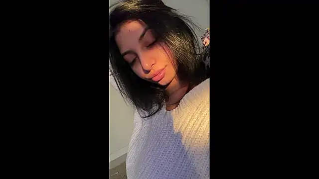 Snapshot of bebinna chatting on 03-16-26, 04:00 bebinna online show from 03-16-26, 04:00