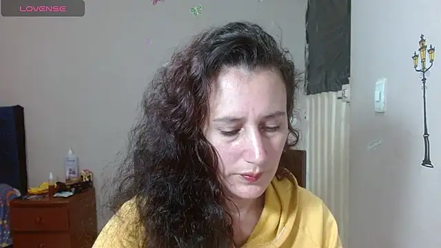 Snapshot of Mariam_wish chatting on 05-07-26, 06:02 Mariam wish online show from 05-07-26, 06:02