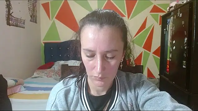 Snapshot of Mariam_wish chatting on 05-19-26, 05:41 Mariam wish online show from 05-19-26, 05:41