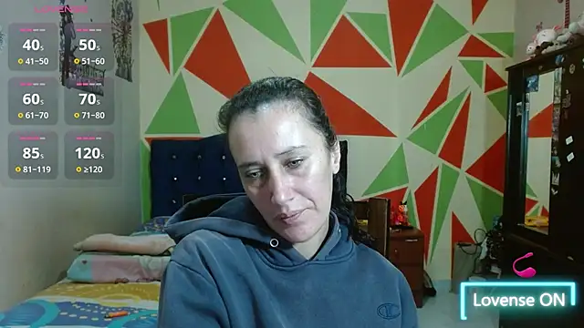 Snapshot of Mariam_wish chatting on 05-29-26, 05:11 Mariam wish online show from 05-29-26, 05:11