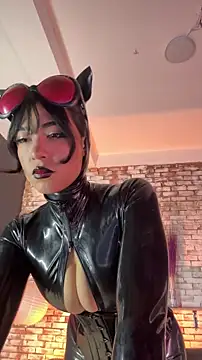 Liana Fem  online show from 04-05-26, 03:20