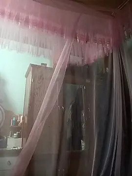 Lucxy-ki6 online show from 04-23-26, 01:02