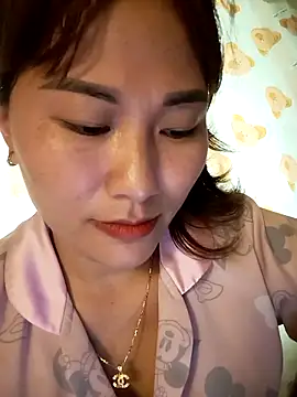 Lucxy-ki6 online show from 05-28-26, 12:08
