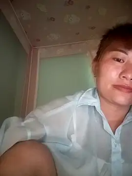 Lucxy-ki6 online show from 06-06-26, 08:52