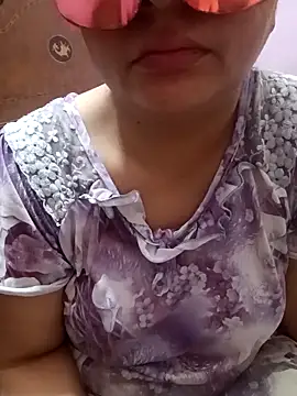 Gujju bhabhi69 online show from 04-16-26, 10:12